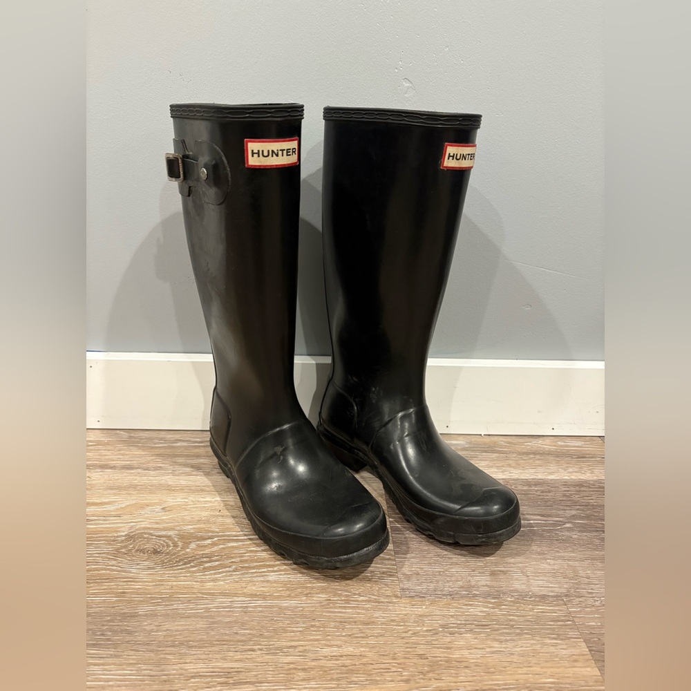 Hunter Rain Boots- Women’s Original Tall
